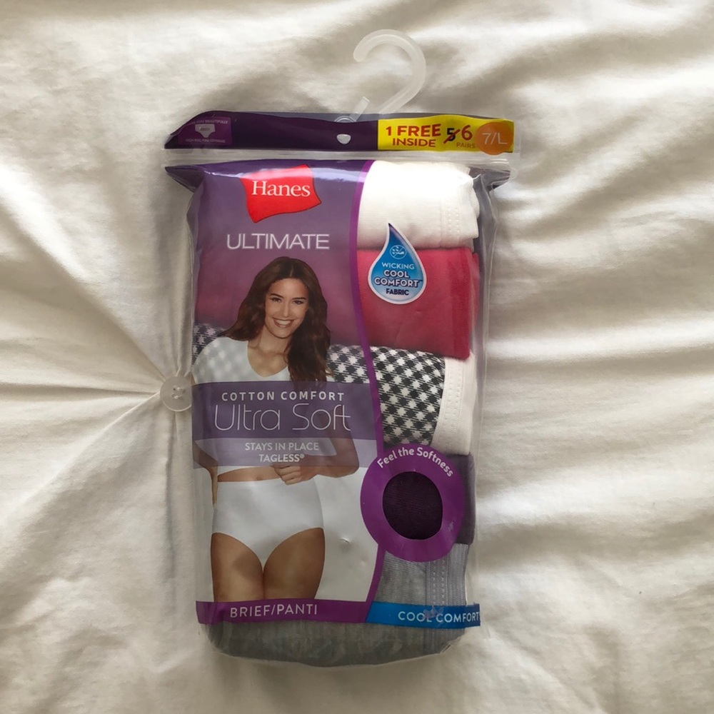 NWT Hanes women’s ultra soft cotton briefs